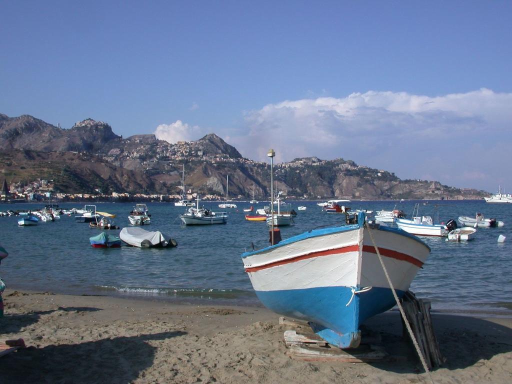 Apartament Casa Maccers Giardini-Naxos Zewnętrze zdjęcie