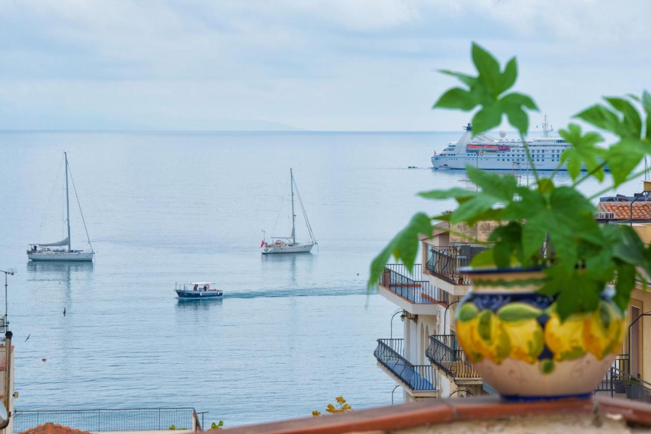 Apartament Casa Maccers Giardini-Naxos Zewnętrze zdjęcie